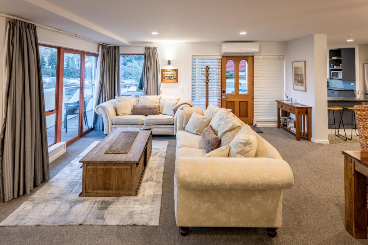 Magnificent Apartment With Great Views! Queenstown Exterior foto